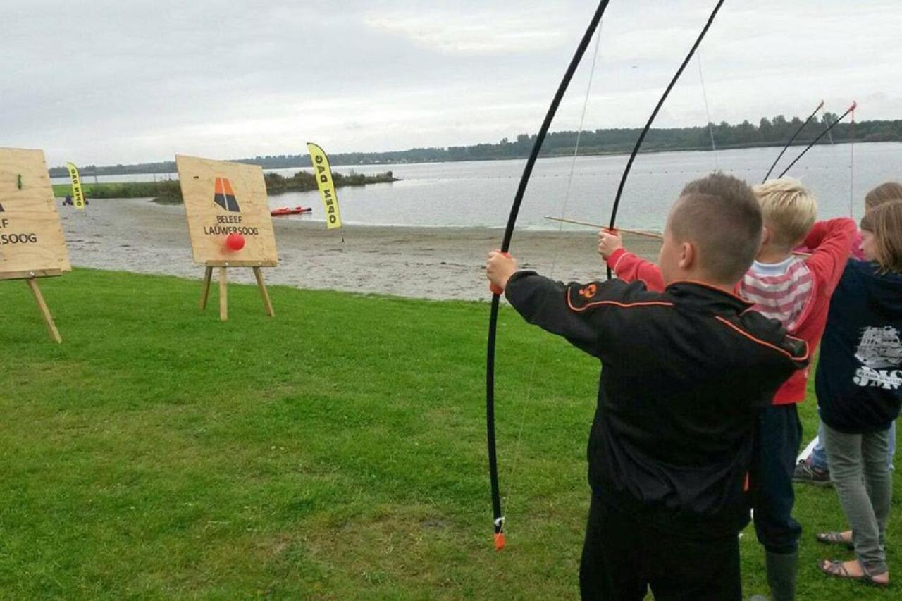 Chalet Op Camping Lauwersoog Met 3 Slaapkamers En Vaatwasser - Joycasa Екстериор снимка